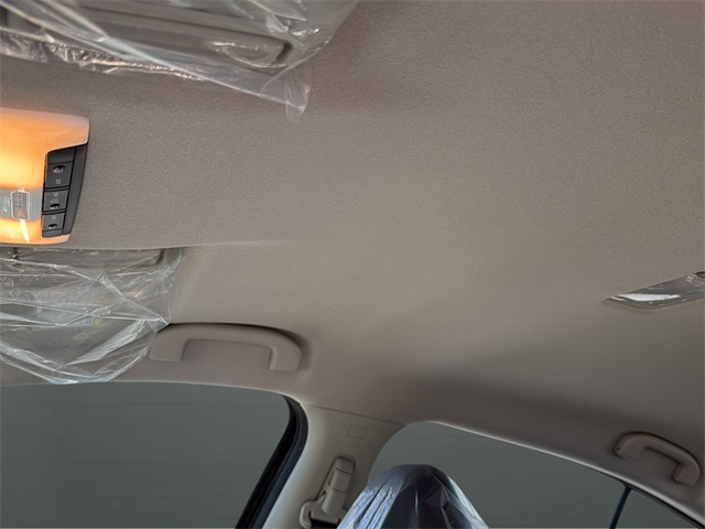 2025 Nissan Versa 1.6 S photo 15
