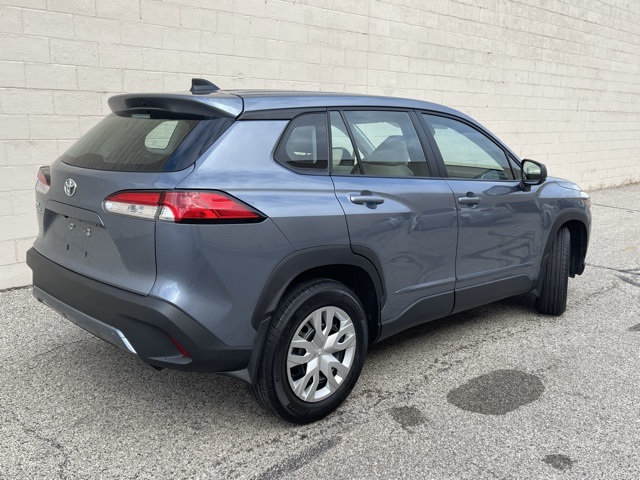 2025 Toyota Corolla Cross L photo 4