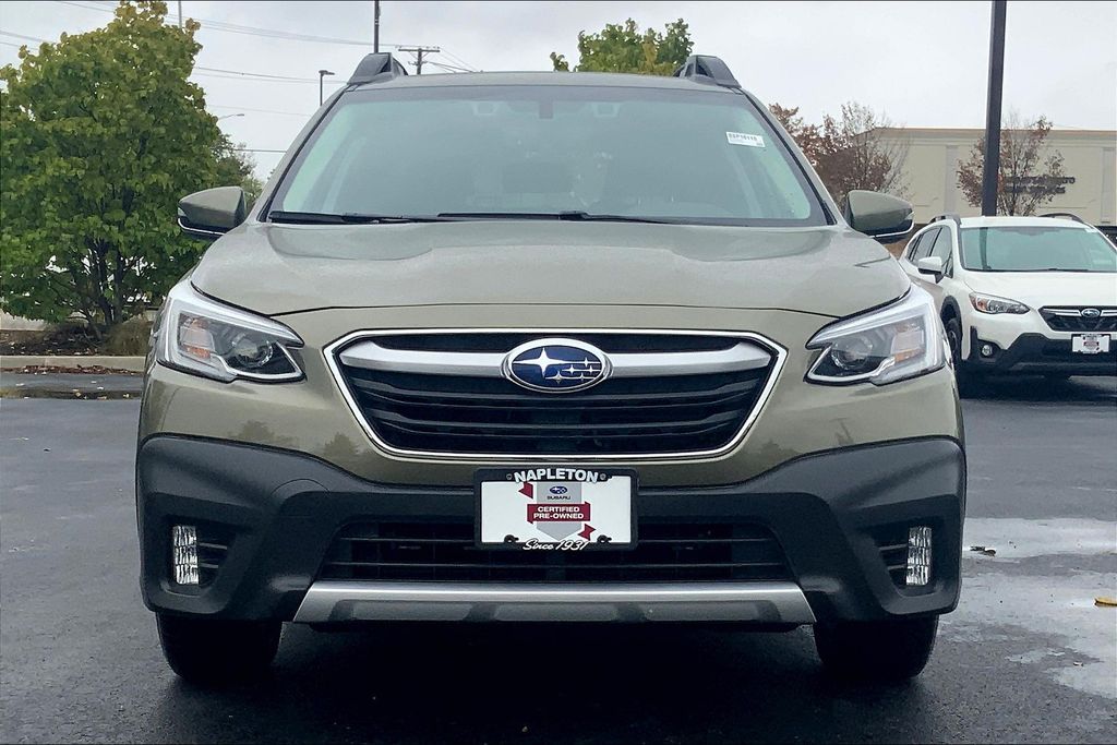 2022 Subaru Outback Limited photo 2