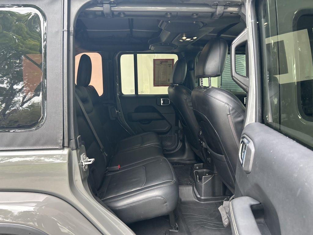 2021 Jeep Wrangler Unlimited Sahara photo 25