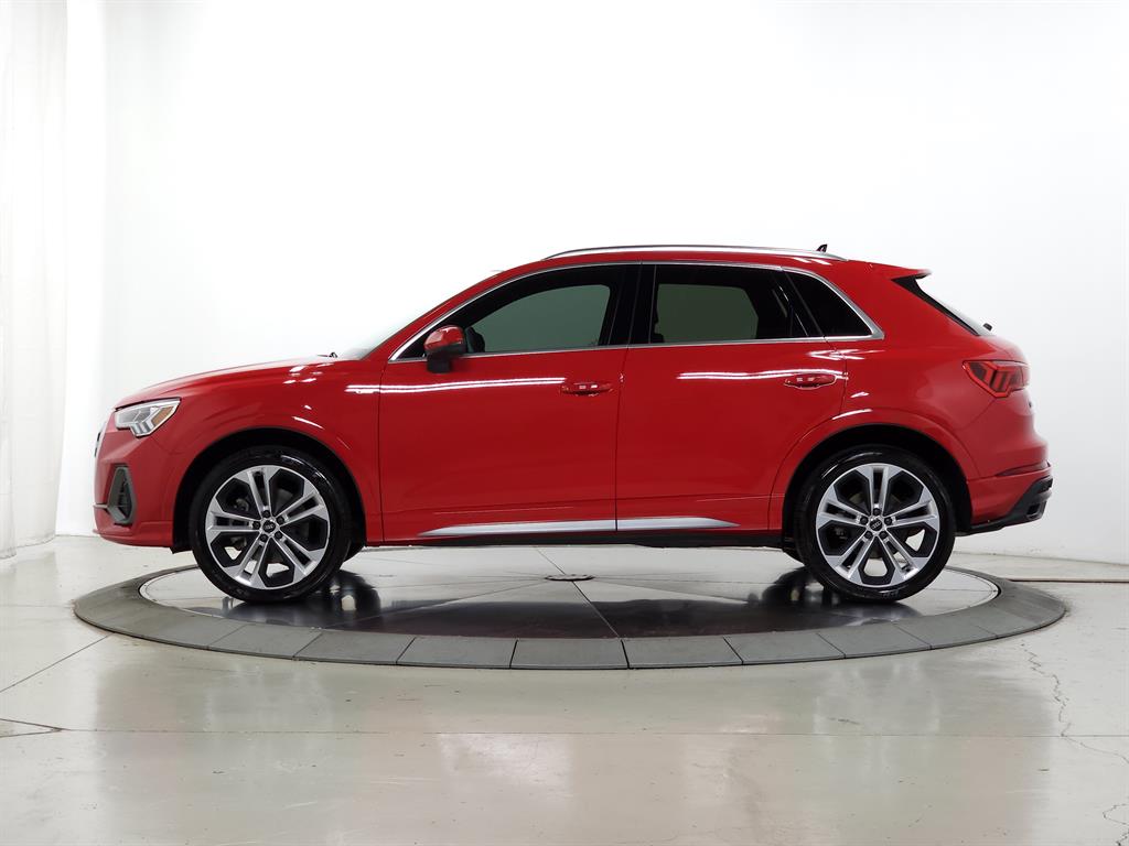2020 Audi Q3 S line Premium Plus photo 4
