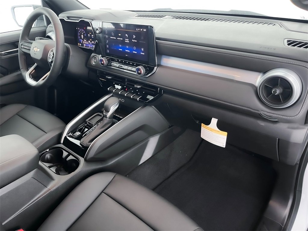 2026 Chevrolet Colorado LT photo 32