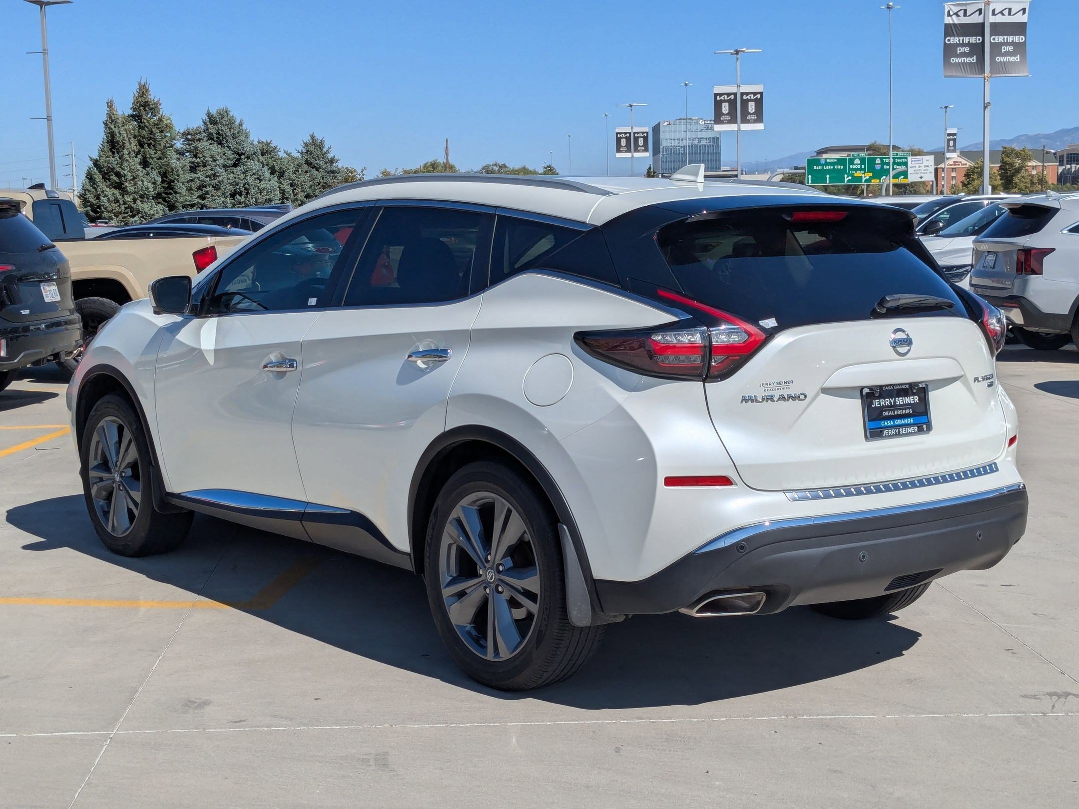 2021 Nissan Murano Platinum photo 3