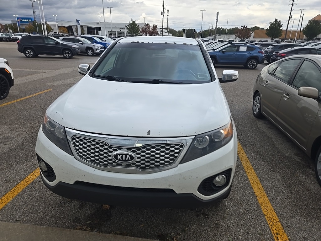 2013 Kia Sorento LX photo 2