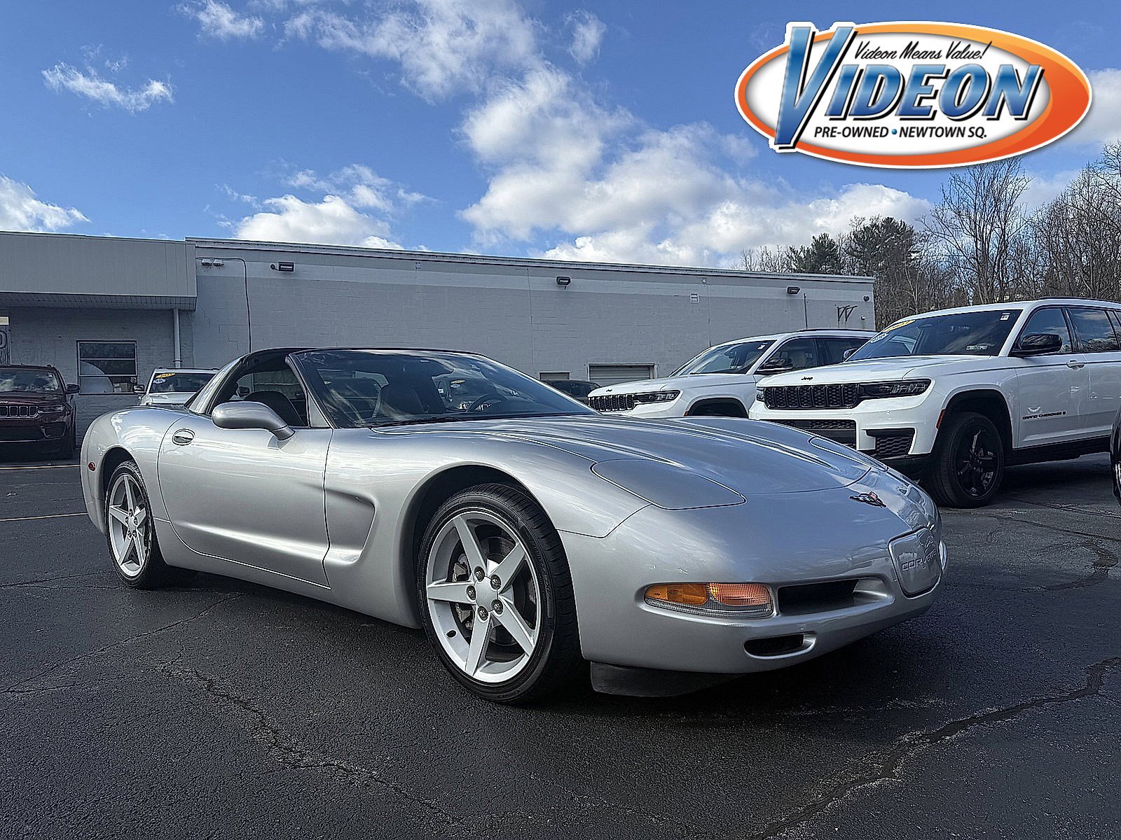 2004 Chevrolet Corvette Base's photo