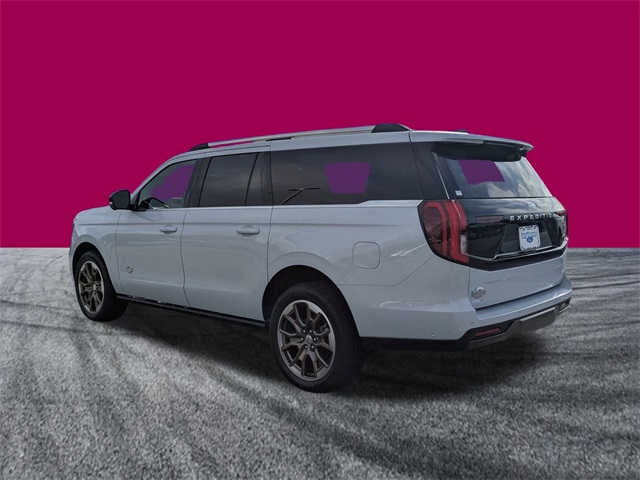 2025 Ford Expedition King Ranch MAX photo 4
