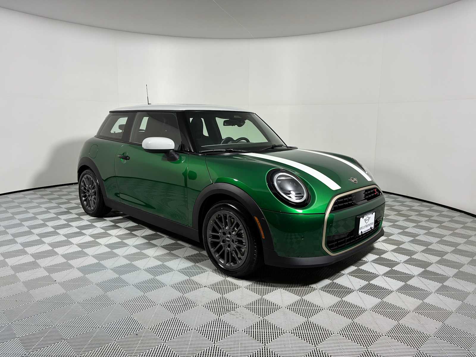2026 MINI Hardtop 2 Door S's photo