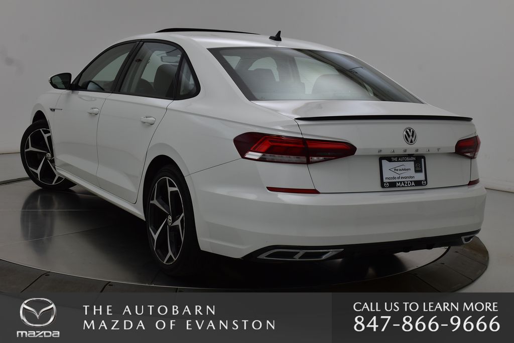 2020 Volkswagen Passat 2.0T R-Line photo 4