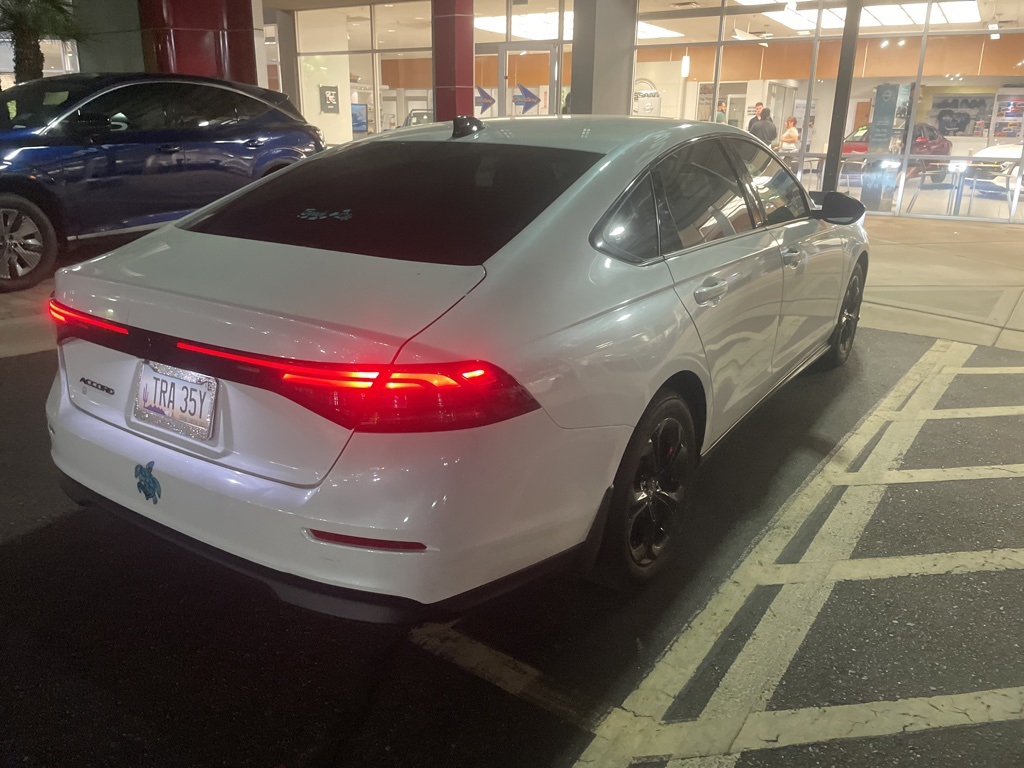 2025 Honda Accord SE 1.5T photo 6