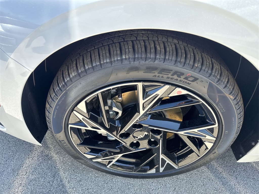 2026 Kia K5 GT-Line photo 15
