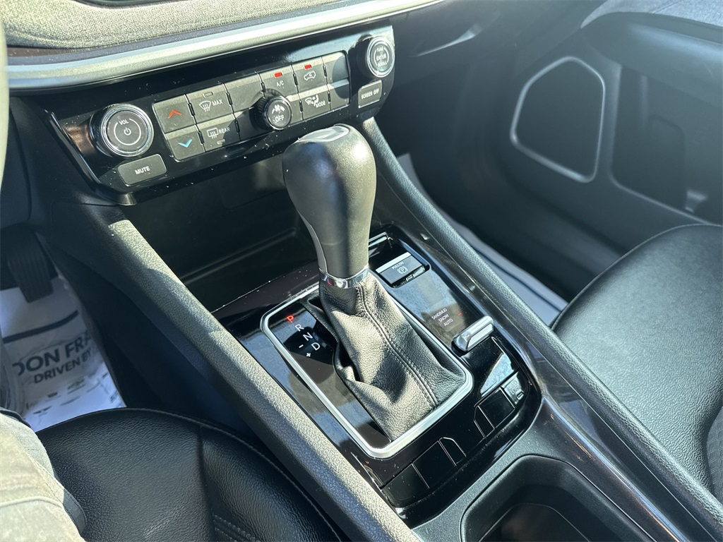 2024 Jeep Compass Latitude photo 23