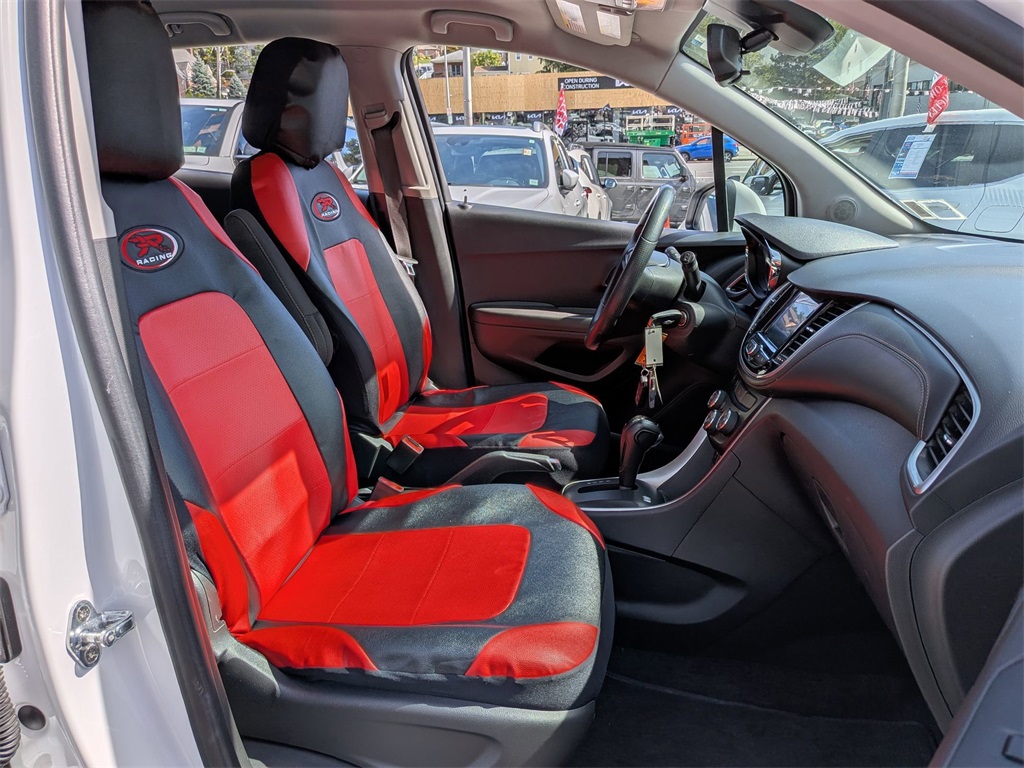 2020 Chevrolet Trax LS photo 22