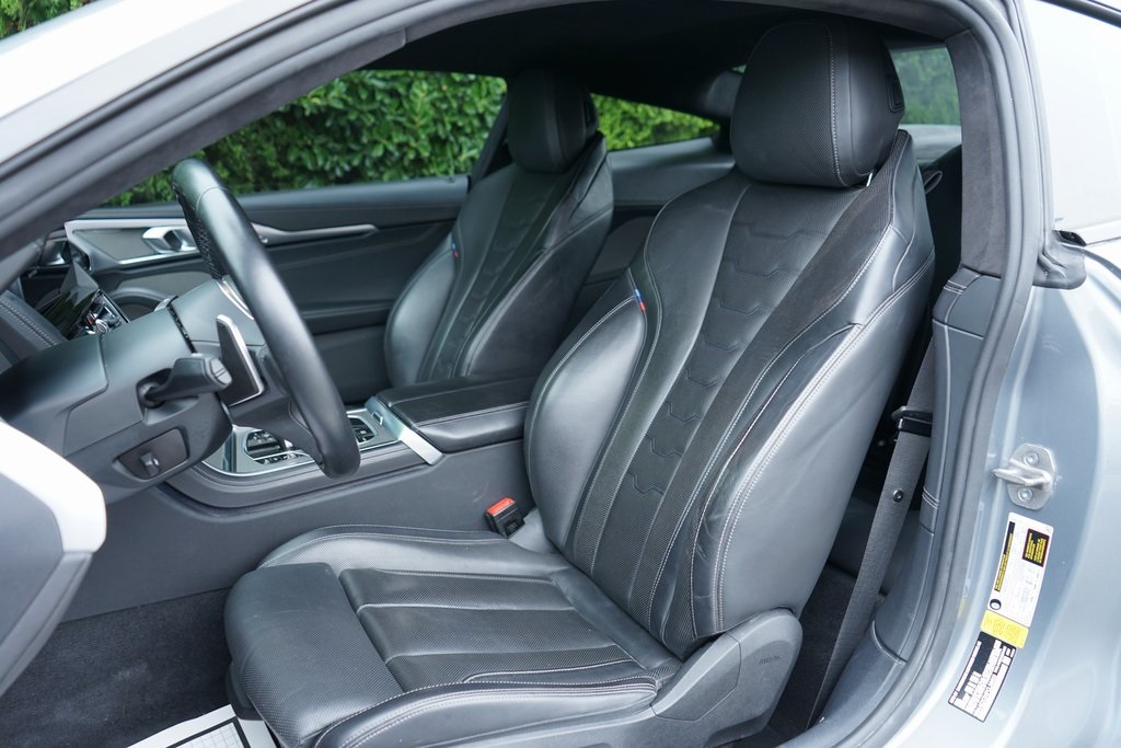 2023 Bmw 840i photo 2