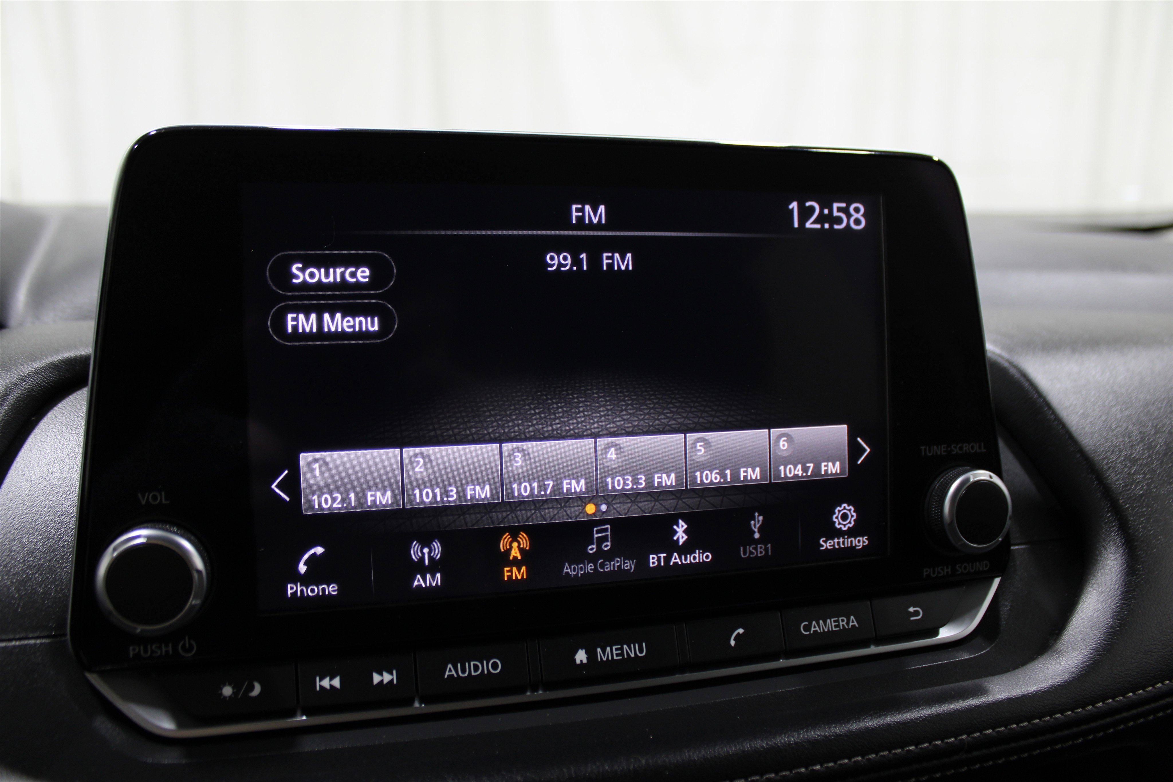 2024 Nissan Rogue SV photo 7