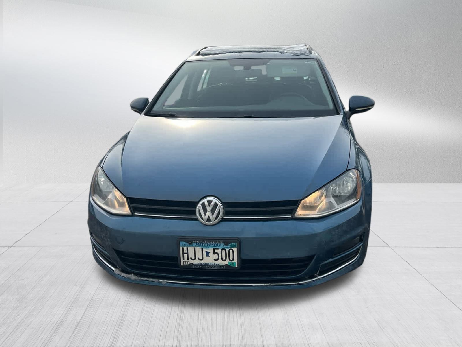 Used 2016 Volkswagen Golf SportWagen TSI SE with VIN 3VWC17AU8GM515093 for sale in Golden Valley, MN