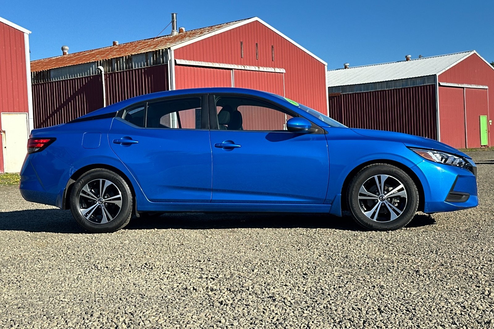 2022 Nissan Sentra SV photo 2