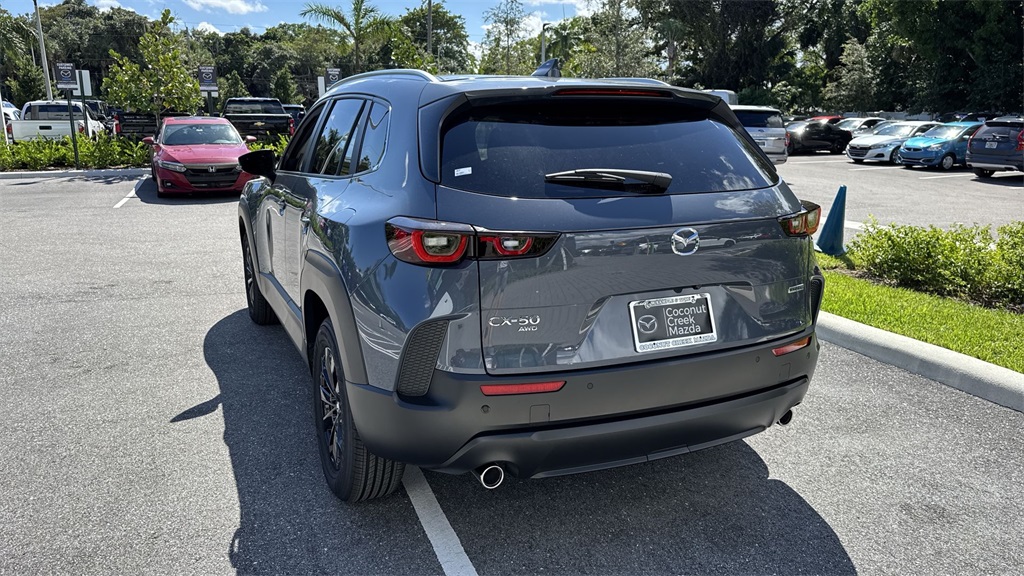 2026 Mazda CX-50 2.5 Preferred photo 3