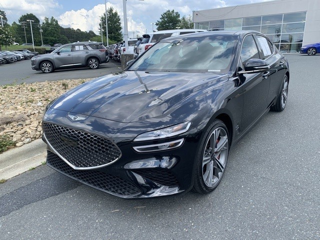 2025 Genesis G70