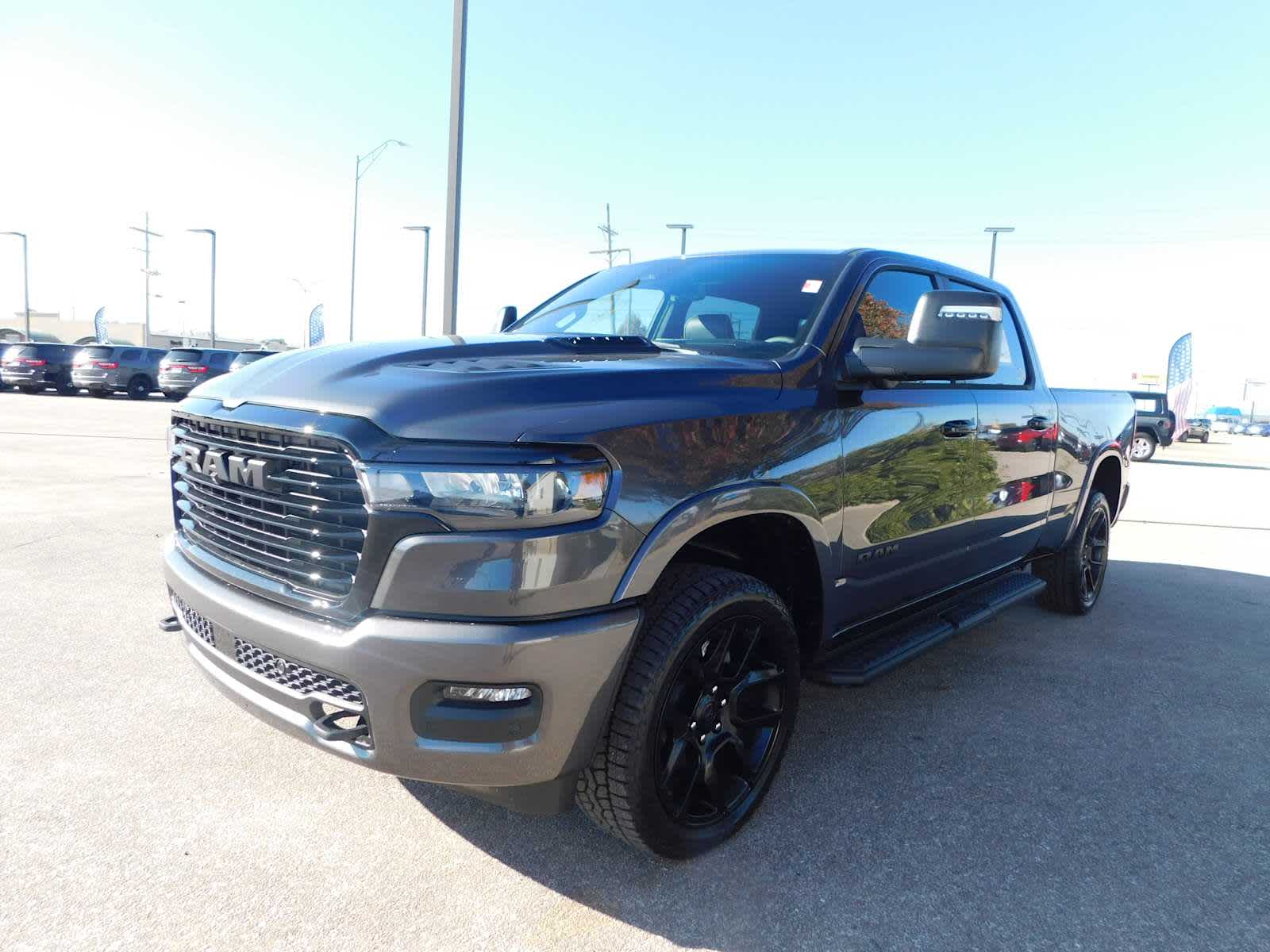 2025 Ram 1500 Laramie photo 3