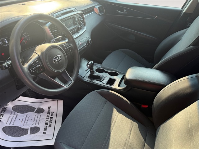 2017 Kia Sorento LX photo 9