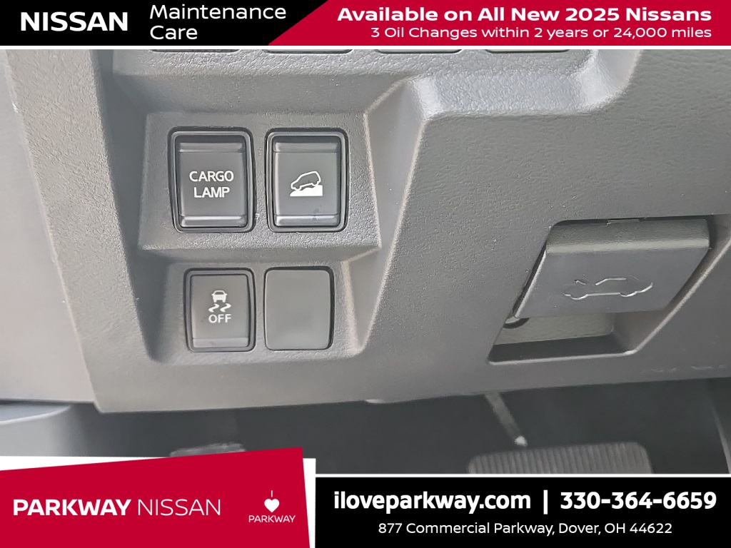 2025 Nissan Frontier Crew Cab SV photo 14