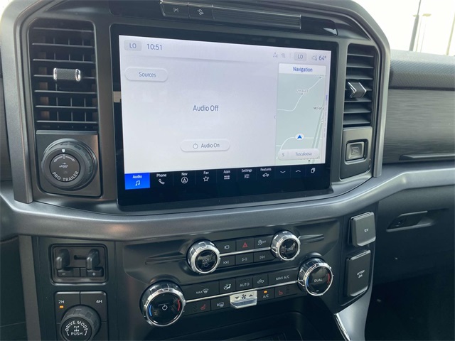 2025 Ford F-150 XLT photo 14