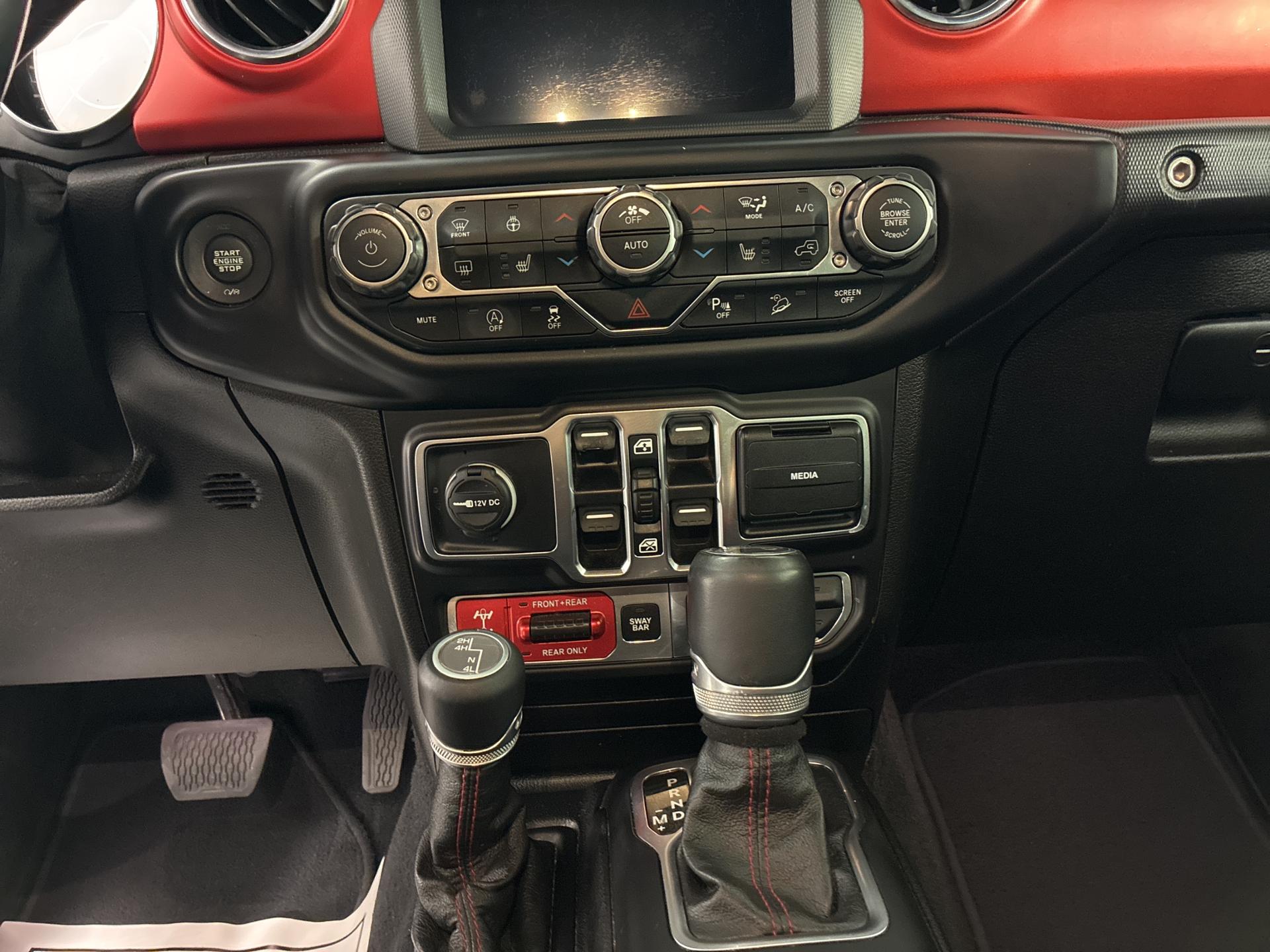 2019 Jeep Wrangler Unlimited Rubicon photo 12