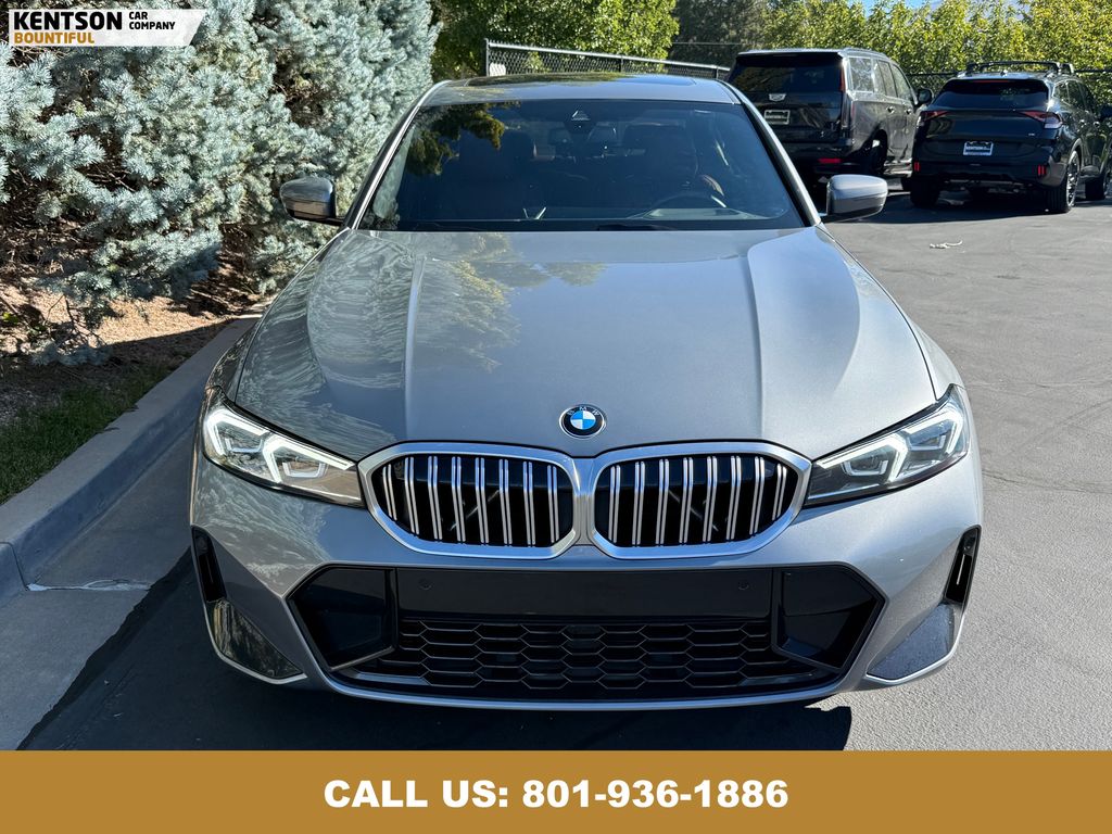2023 Bmw 330i xDrive photo 2