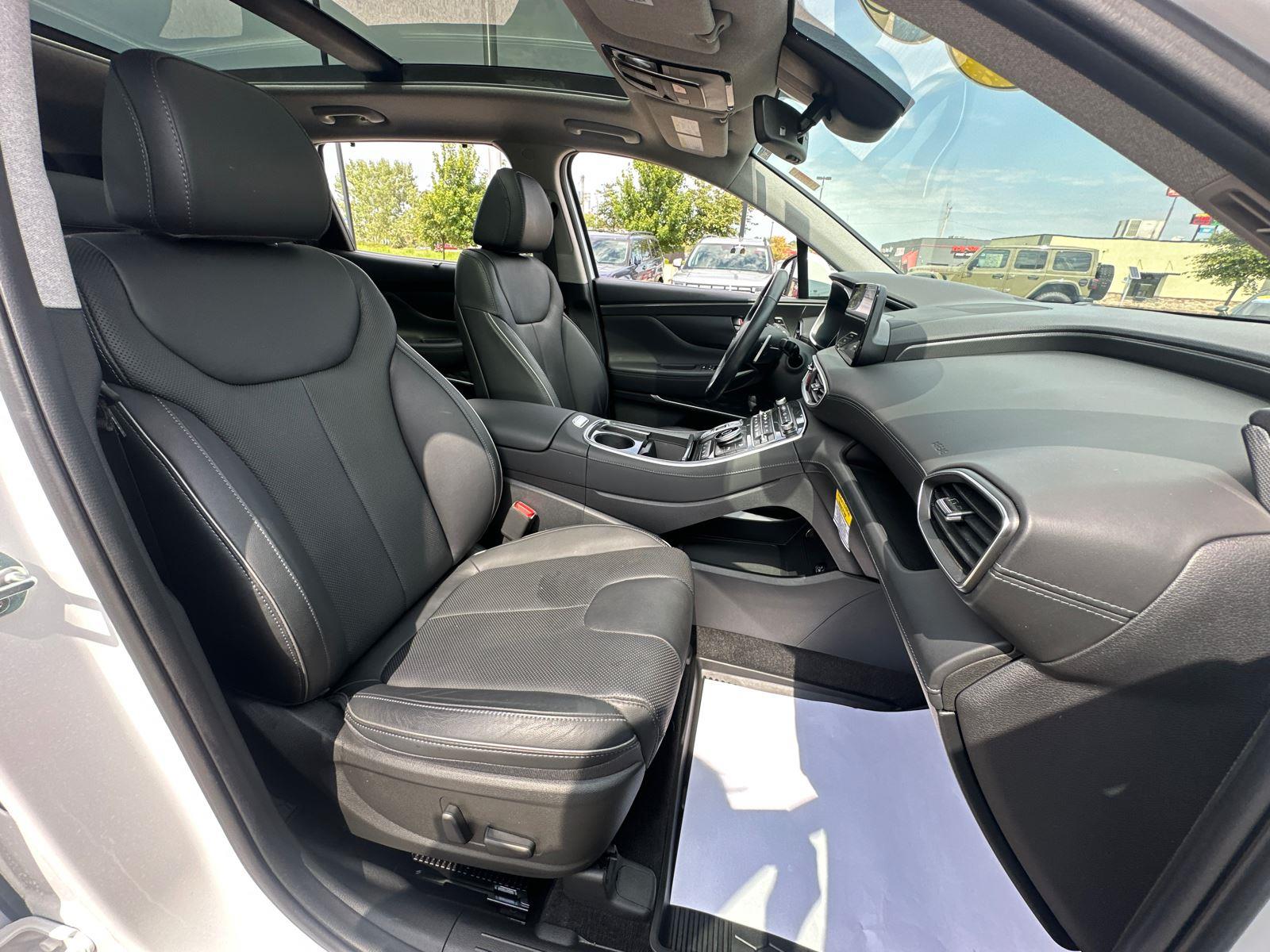 2022 Hyundai Santa Fe Limited photo 33