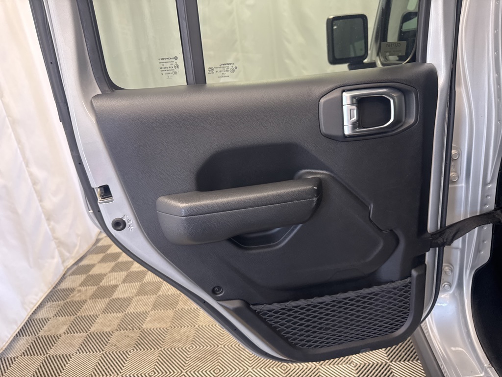 2023 Jeep Wrangler Willys 4xe photo 25
