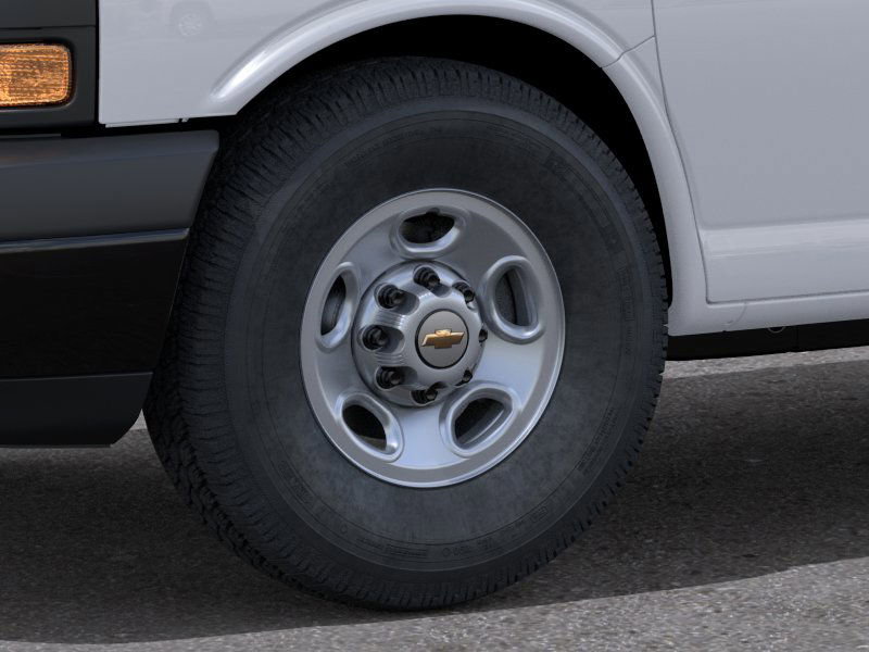 2024 Chevrolet Express Cargo 2500 photo 8