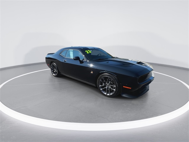 2023 Dodge Challenger R/T Scat Pack photo 2