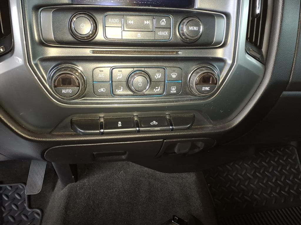 2017 Chevrolet Silverado 1500 LT photo 11