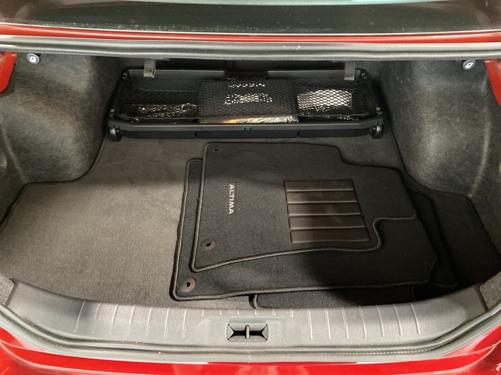 2025 Nissan Altima 2.5 SV photo 14