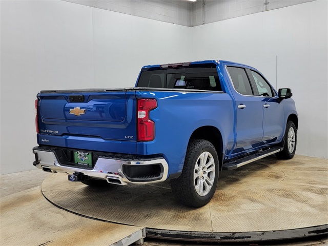 2022 Chevrolet Silverado 1500 LTZ photo 5