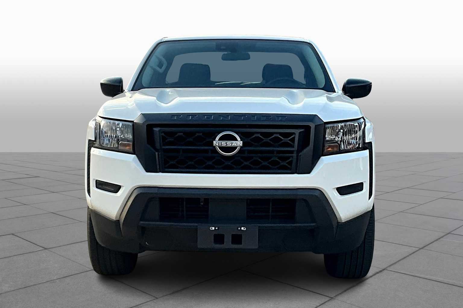 2024 Nissan Frontier S photo 3