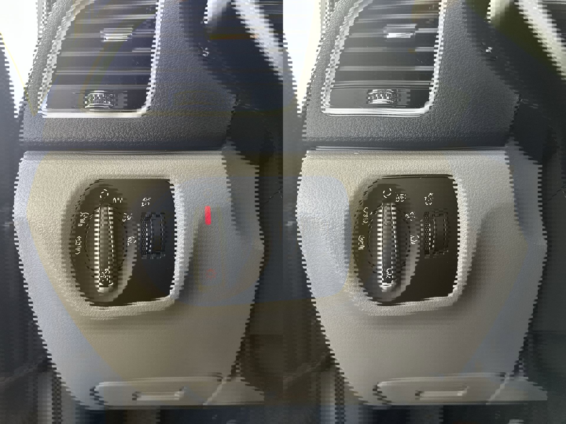 2017 Audi Q3 Premium Plus photo 18