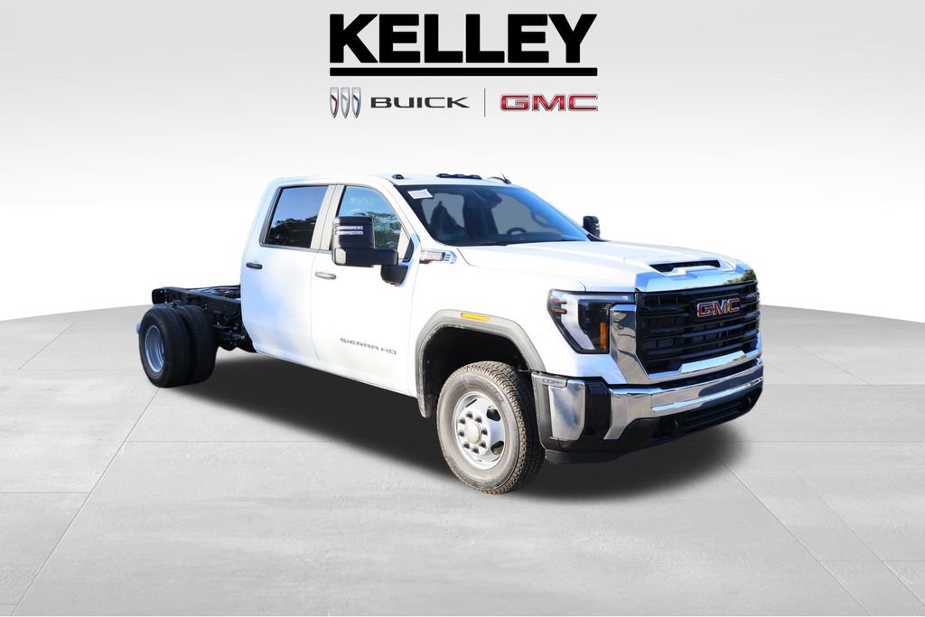 2026 GMC Sierra 3500 Chassis Cab Pro's photo