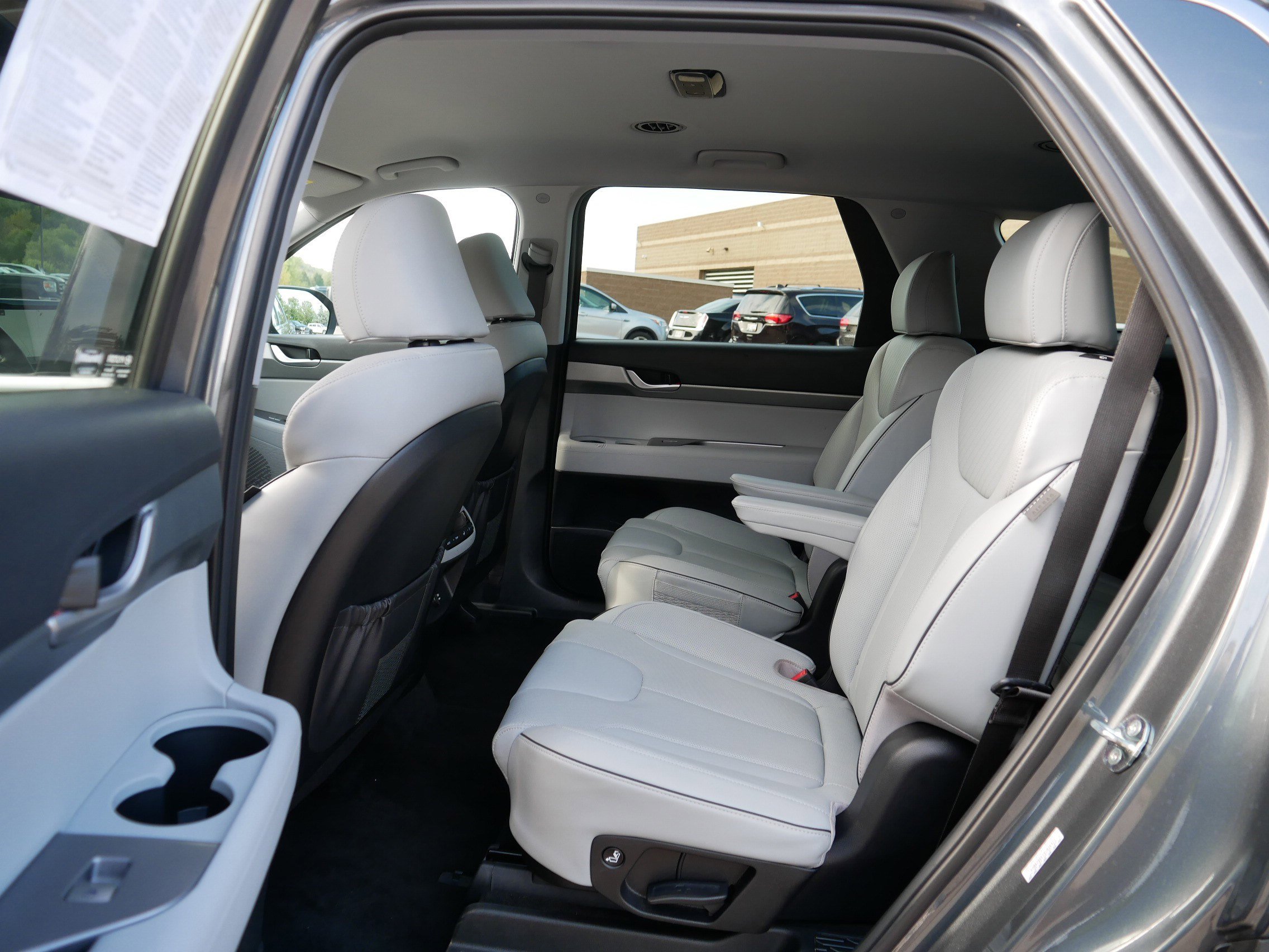 2025 Hyundai Palisade SEL photo 35