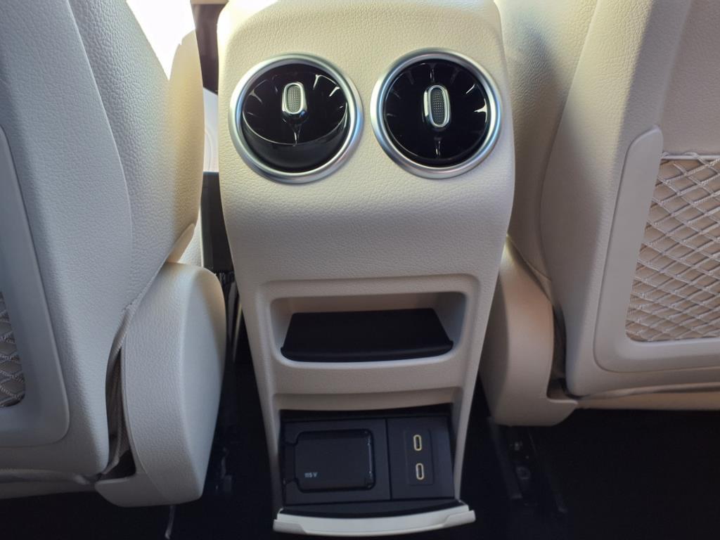 2025 Mercedes Benz GLA 250 4MATIC photo 22