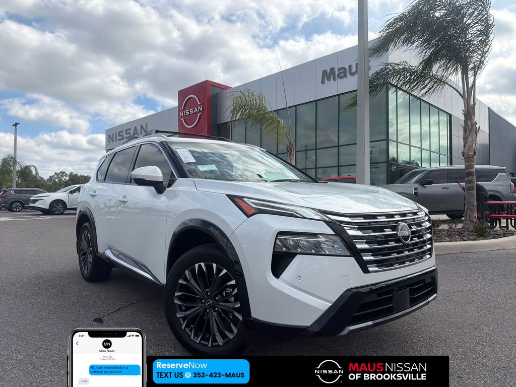 2026 Nissan Rogue Platinum's photo