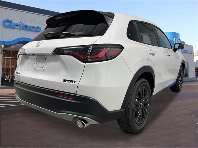 2026 Honda HR-V Sport photo 5