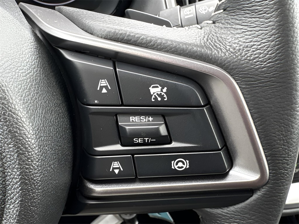 2025 Subaru Outback Premium photo 17