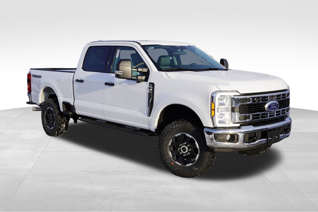 2026 Ford F-350 Super Duty XLT's photo