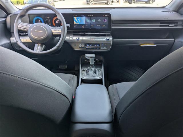 2026 Hyundai Kona SEL photo 5