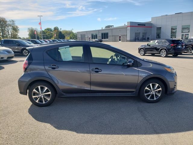 2018 Toyota Prius C Two photo 4