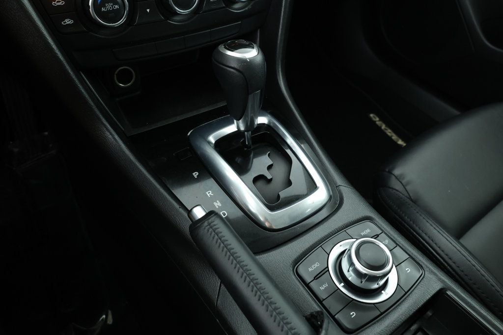 2014 Mazda Mazda6 Touring photo 13