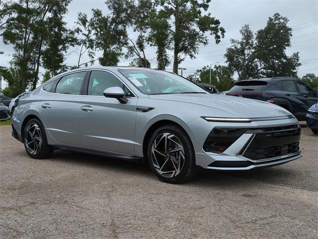 2025 Hyundai Sonata SEL Convenience photo 3
