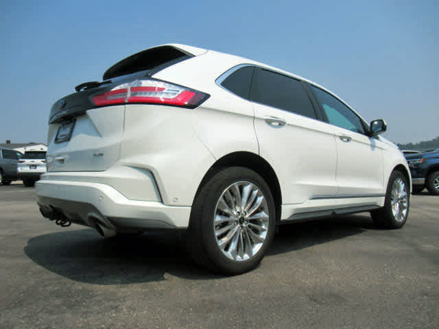 2024 Ford Edge Titanium photo 13