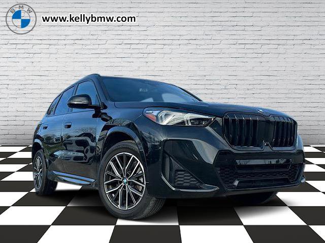2023 BMW X1 28i's photo
